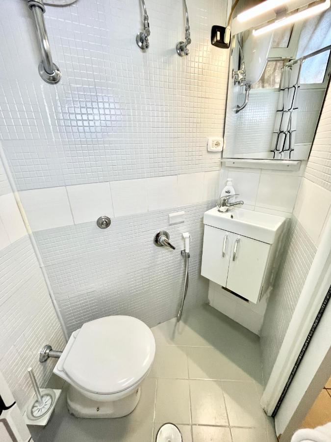 Romeo'S Maison Apartment เนเปิลส์ ภายนอก รูปภาพ